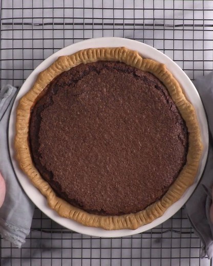 96K views · 504 reactions | It's the weekend! You should definitely be celebrating with this fudgy chocolate pie.  GET THE RECIPE: https://trib.al/HfHjuOm | Food & Wine | Facebook