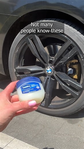 622K views · 1.6K reactions | Vaseline works magic on car details ✨. Quick touch and everything feels smooth and shiny | Clever Life Hacks | Facebook
