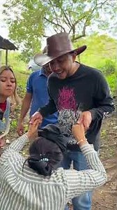 Mira lo que hicieron con su madre para que les entregara todos sus bienes.