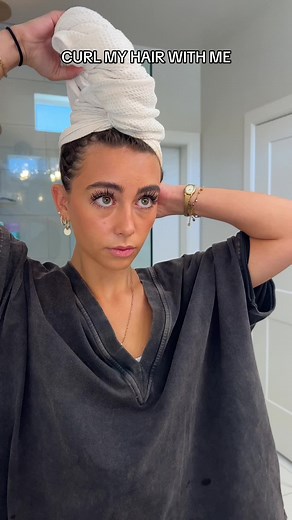 curl my hair with me🫶🏼 all products curling iron 🔗 in my storefront under “hair” 💗🎀