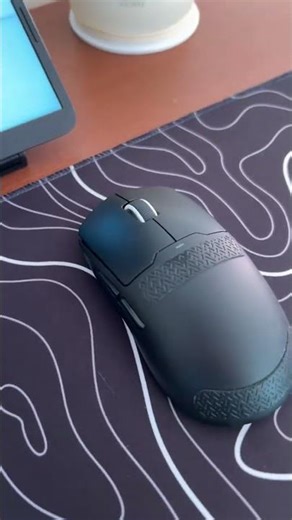 Is my set up on fire?#setup #laptop #gamer