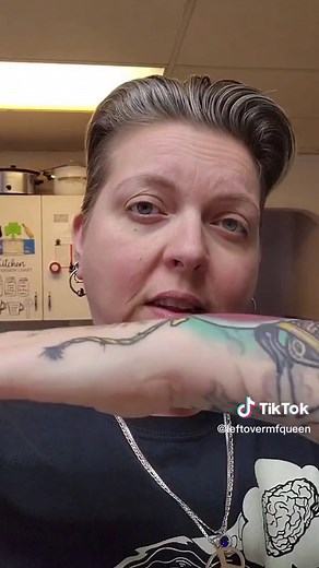 How to reheat leftover Cheese Steak using your microwave. This method also applies to reheating leftover steak without over cooking it. #leftovers #cheesesteak #nomnomnom #justthetip #moist #bread #foodislove #meat #steak #sandwich #leftoverqueen #foodislove #easy #power #level