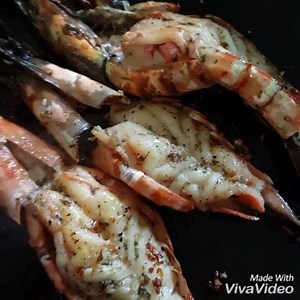 1.7K views · 14 reactions | VIDEO: How to Saute Prawns in its Shell. #prawns #saute #food #foodie #ifyskitchen #goodeats #cook #yummy #foodblogger #delicious #recipe #igers #easy #simpledish | Ify's kitchen | Facebook