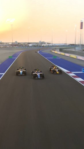 A thrilling THREE WIDE battle in 2024 🤩 ⚔️ #F2 #Formula2 #QatarGP | FIA Formula 2