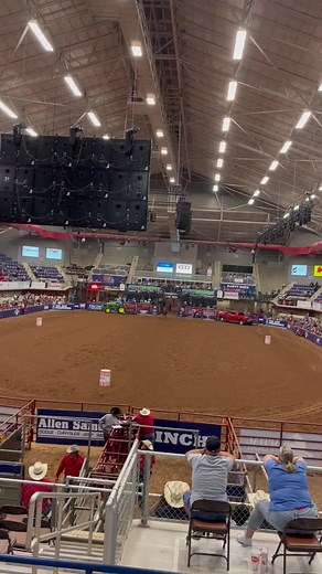 Laura contreras (@229laura3)’s videos with original sound - Laura contreras