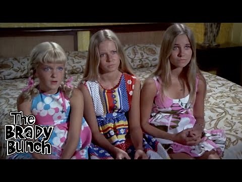 The Brady Bunch Girls: 70s Style Icons!