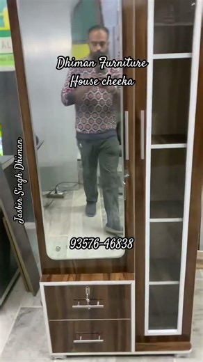 Partical Board/ Engineer Board Dressing Table with fancy look include Webling Mirror and drawers.