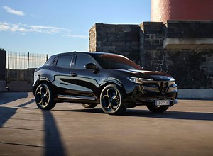 Alfa Romeo Intensa, serie speciale di lusso per tutta la gamma 2025