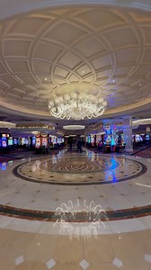 Walking inside The Bellagio 🚶🏻 | Marco Murillo