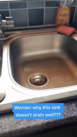 18K views · 45 reactions | Sink not draining 樂 proper diy job here 鸞 #sinkfail #ohno #plumbingfail #cowboyplumber | Heating & Plumbing Doctors - Coventry | Facebook