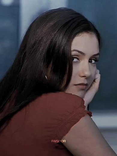 Stefan and Elena's Heartfelt Eye Contact in TVD Season 1 | #Stelena #VampireDiaries