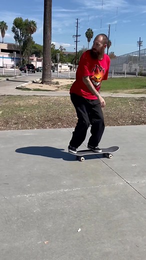 🔥 @Chandler Burton 🔥 #spitfirewheels #chandlerburton #skateboarding #skate #fyp #foryou