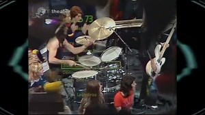 426K views · 5.8K reactions | Suzi Quatro, 48 Crash 1973 | I Love Old Songs | Facebook