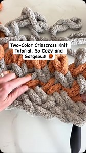 Helle on Instagram: "I’m showing how to make this beautiful Crisscross pattern using two colors! It gives such a fun woven look with amazing texture, perfect for blankets, pillows, or scarves. Super easy once you get the rhythm going! 💕 Which 2 colors would you pick for this pattern? #ChunkyKnit #CrisscrossPattern #TwoColorKnit #KnittingTutorial #CozyVibes #HandmadeWithLove #DIYHomeDecor #chunkyknitblankets #helleschunkyknitblankets #fyp"
