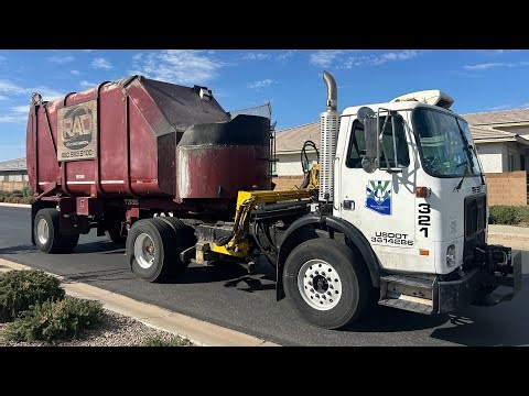 Waste Connections of Arizona Older Heil STARRs