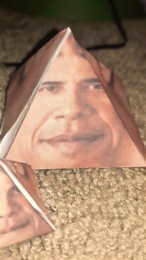 TEAM OBAMA TRIANGLE #amnewbutnottheleast #animationart #roblox #helpmemakethismakesense #animation