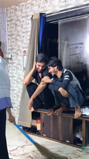 kaam wali bai #explore #comedy #funny #viral #tranding #fun #ytshorts #shorts #comedia #funnyshorts