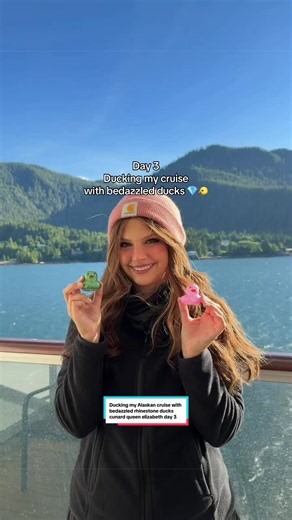 Day 3 ducking my Alaska cruise with bedazzled rhinestone rubber ducks!! Yesterday the majority voted for PINK! I bedazzled the duck before I went out. Today we visited Ketchikan. Went 40 miles north to watch the bears at Anan Bear observatory in Tongass national forest. Fell into the water accidentally 🤦‍♀️😂 I hid this pink duck on a piano. For the next color- purple or mint ? 💚💜🐤 reminder I’ll be choosing 10 random winners at the end of the mini series to win bedazzling kits from each vide