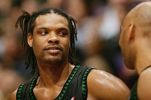 Latrell Sprewell Tells Kevin Garnett About The Origin Of His DaDa Supreme Spinners