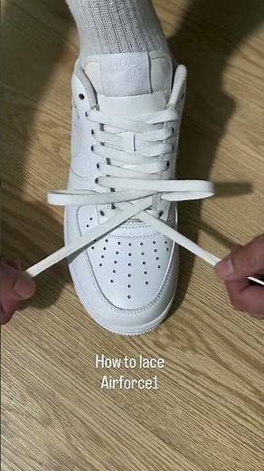 How to lace Nike Air Force 1 Low-Style