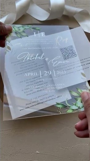 Elegant Acrylic Wedding Invitations with Greenery and White Print #WeddingTrends #ElegantInvites