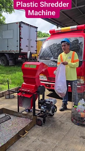 4.4K views · 12 reactions | ‼️Plastic Shredder Machine‼️ 400-500kg/hour Can shred plastic wrappers, plastic bottles, cellophane. 6.5hp gasoline engine/7hp diesel engine #plasticshredder #Recycling #machinery | JIBS ONE STOP SHOP Machineries | Facebook