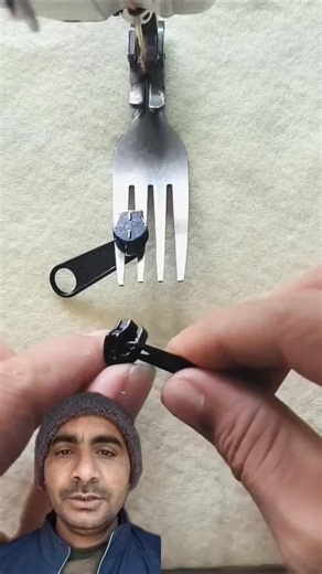 Tasleem Khan on Instagram: "Silai machine tailors #automatic #machine #silai machine #hard work"