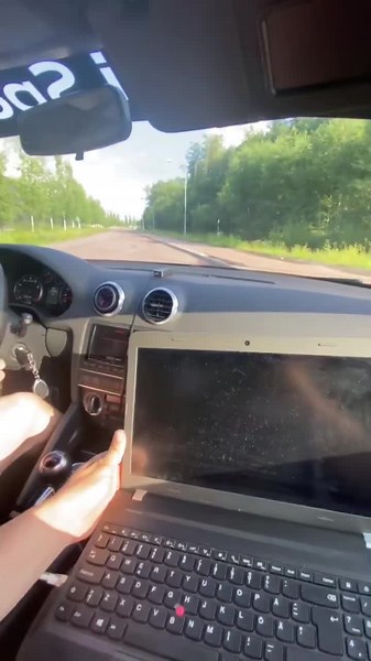 First working launch control earlier this summer with @Isac Ingesson as a passenger 😎 ignorer the clutchslip in the end… #audi #rs3 #5cylinder #turbo #launchcontrol #launch #syvecs #dahlbäckracing