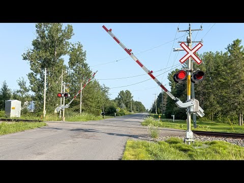 Railroad Crossing | St. Thomas Road, Vars, ON