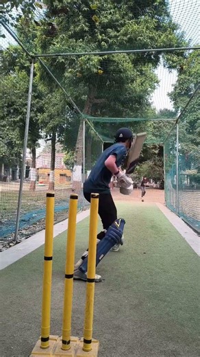 COSTLY MISTAKE! 📱💔 Batsman Beaten By Off-Spin & Phone Damaged! 😱 | Inside Edge
