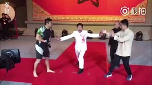 43K views · 257 reactions | MMA vs Wing Chun #mma #wingchun #MMA #mmavswingchun (source linusji) | Combat Analysis | Facebook