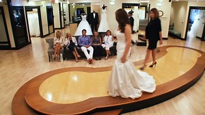 Bride Takes A Really Hard Decision In Order To Stand Up To Her Mum | ET