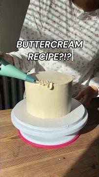 Swiss Meringue Buttercream recipe + tips & tricks #buttercreamcake #baking #swissmeringuebuttercream