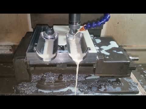 Parallel running on a 3-axis CNC milling machine