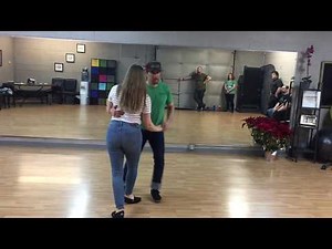 6-Count Lindy Hop for Beginners | Triple Steps