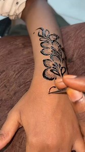 Simple Henna Designs Tutorial at Home
