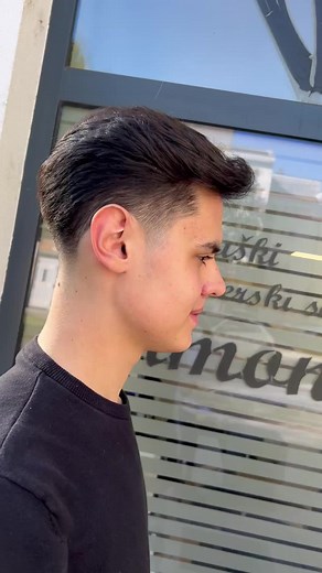 Simona (@frizerski_salon_simona)’s videos with Beggin' - Måneskin