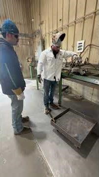 Teaching the new start how to use a track torch part 1!