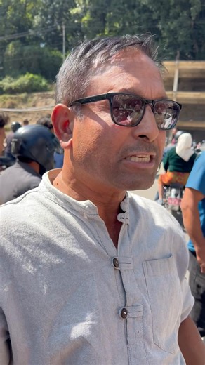 9.2K views · 62 reactions | चो*रलाई बालाजु बाइपास चोकमा बाँधेर स्थानीयले हात बाँधेर राख्दै स्थानीय । उनीहरुले प्र*ह*री बोलाएर जिम्मा लगाउने तयारी गरिरहेको दृश्य हो यो । | Making nepal | Facebook