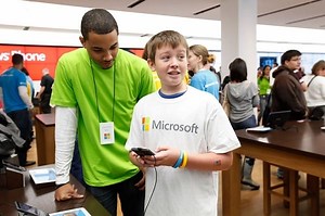 Microsoft Opening Five More Stores by Summer