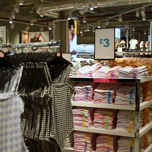 The world's biggest Primark opens tomorrow - and we got a sneak preview. How amazing is the printing lab?! 😱 | Fabulous