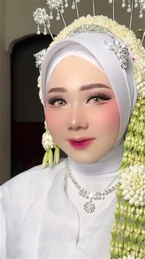 INDONESIAN MUA HANNANIA MUA KEDIRI EAST JAVA WA 087864392408 #makeup #mua #bridal #hijabdo