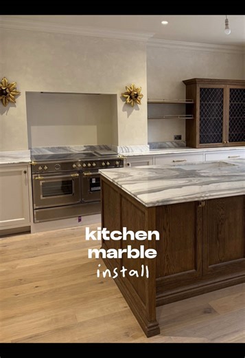 THE KITCHEN MARBLE IS IN!!! 🤍 We found our slabs back in June, so this has been an 8 month journey. I’m honestly over the moon with how it’s turned out. I’ve spent so much time designing all the details of this kitchen, which made seeing one of the last big pieces of the puzzle installed feel extra special. We still have a few finishing touches to add, decorative lights over the island and the kitchen taps, and then this space will officially be ready for cooking, hosting, and living in 👩🏻‍🍳