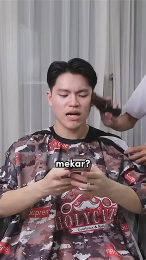 Sebastian Tedy on Instagram: "Rambutnya model apa ?"