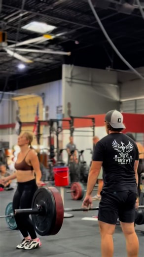 6-Minute AMRAP | 5 Deadlifts (245/165) + 25 Double Unders This quick...