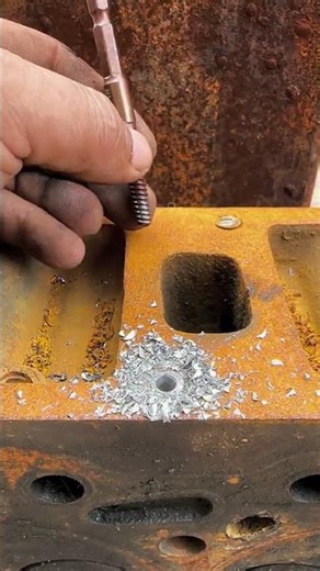 Broken wire extractor