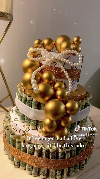 Delicious Money Cake for an 18th Birthday Celebration