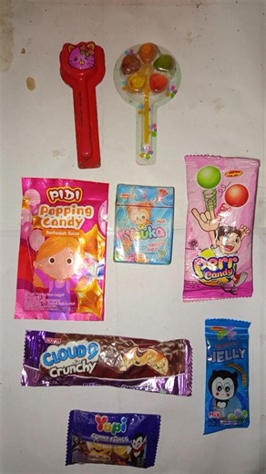 HELLO KITTY CANDY VS PIDI POPPING CANDY PINK VS YOUKA MAGIC BOX BLUE VS RANJANI PERR CANDY PINK