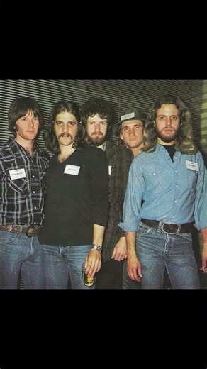 Joe Walsh: Rock Legend In 60 Seconds.