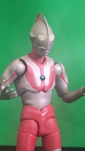 Alien Baltan annoys Ultraman 😂#kaiju #ultraman #actionfigures